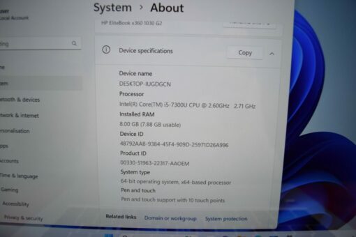HP EliteBook x360 1030