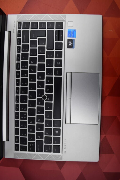 HP Elitebook 840 G8
