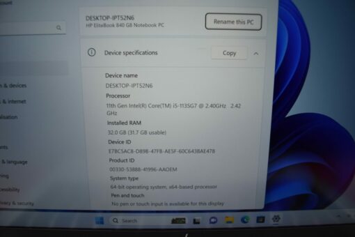 HP Elitebook 840 G8