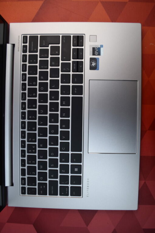 HP Elitebook 840 G10
