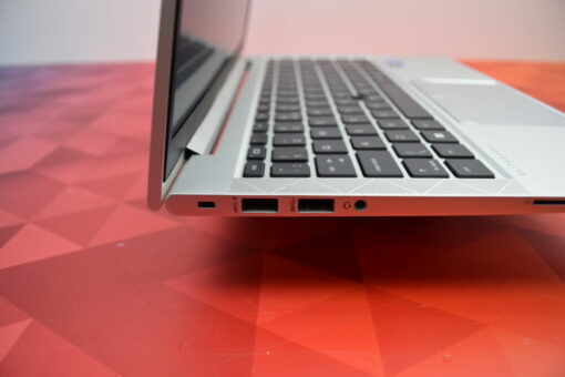 HP Elitebook 840 G8