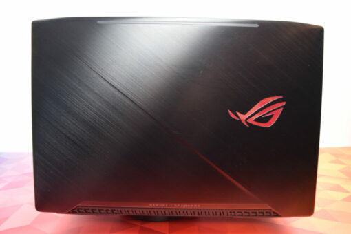 ASUS Rog Strix 15.6" GAMING LAPTOP i7 10th