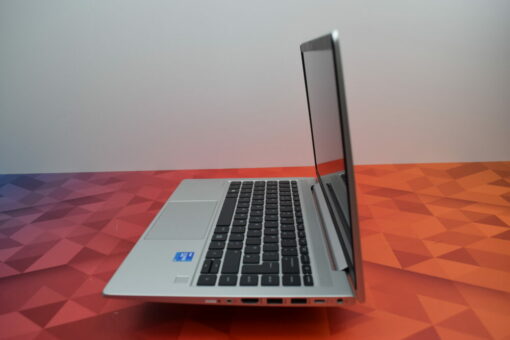 HP Probook 640 G8