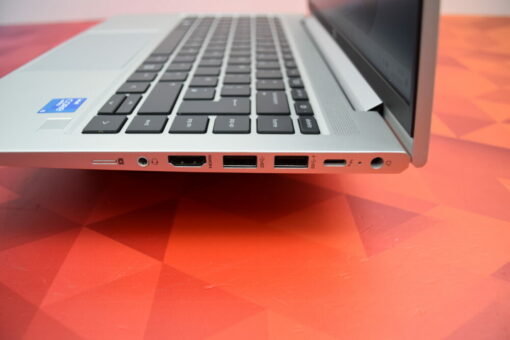 HP Probook 640 G8