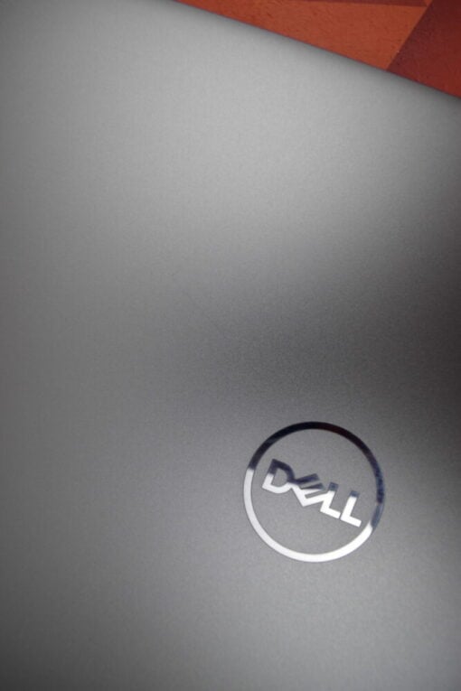 Dell Precision 5560