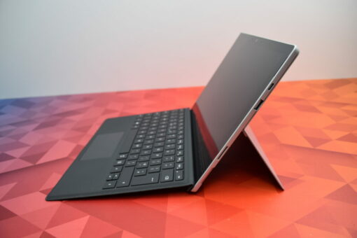 Microsoft Surface Pro 7 Plus