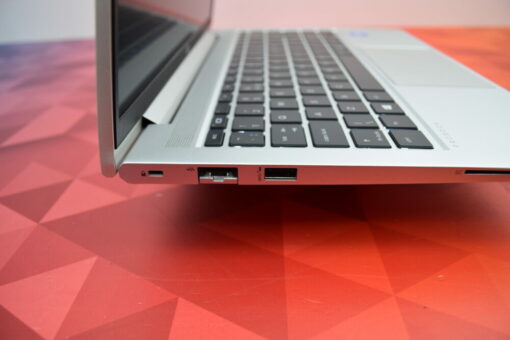 HP Probook 640 G8