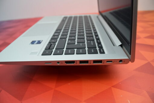 HP Probook 640 G9
