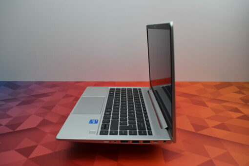 HP Probook 640 G8