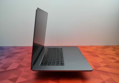Apple MacBook Pro 2017 A1708 13" i5 SSD 256GB RAM 16GB UK laptop SKU11227