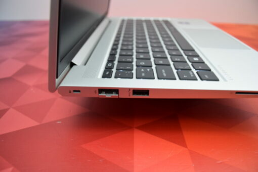 HP Probook 640 G9