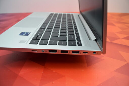 HP Probook 640 G9