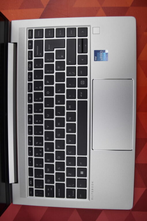 HP Probook 640 G9