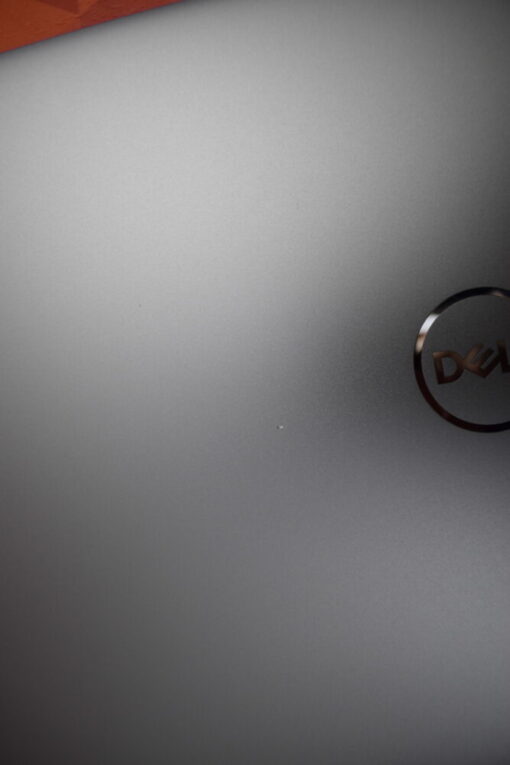Dell Precision 5560