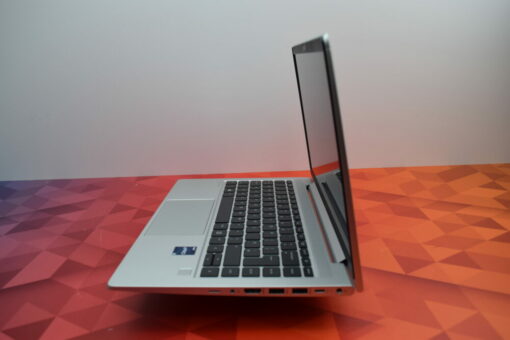 HP Probook 640 G9
