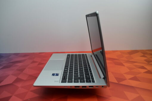 HP Probook 640 G9