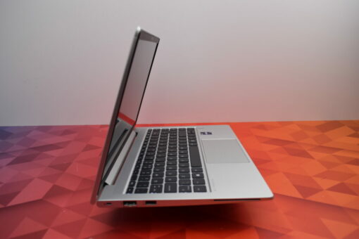 HP Probook 640 G9