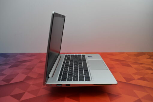 HP Probook 640 G9