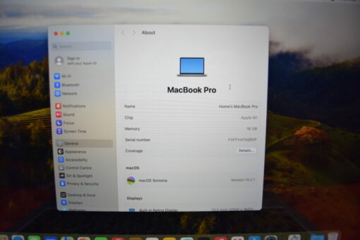 Apple MacBook Pro M1