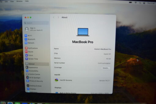 Apple MacBook Pro M1