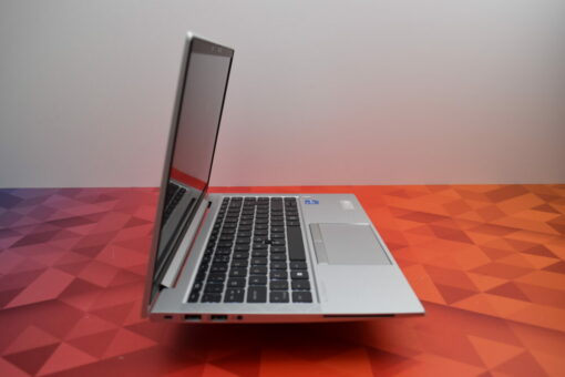 HP Elitebook 840 G8
