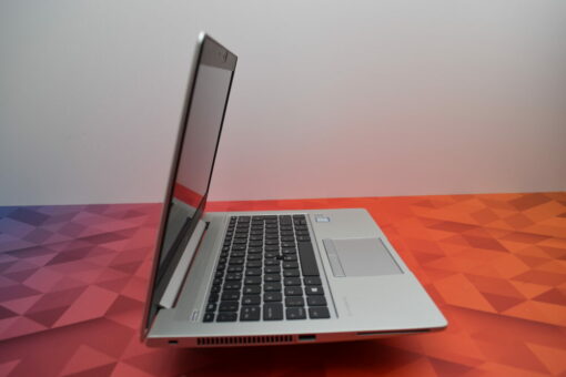 HP Elitebook 830 G6