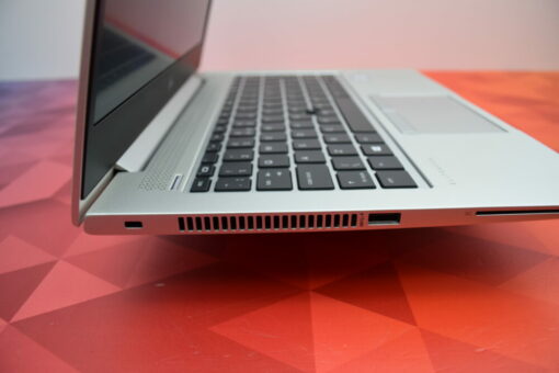 HP Elitebook 830 G6