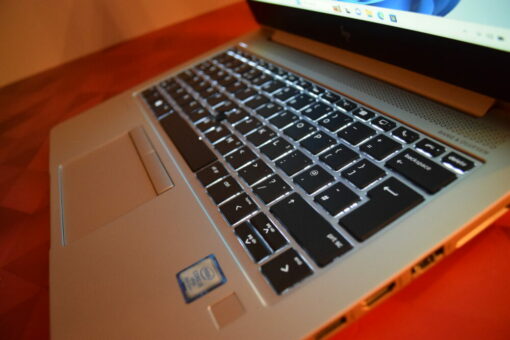 HP Elitebook 830 G6