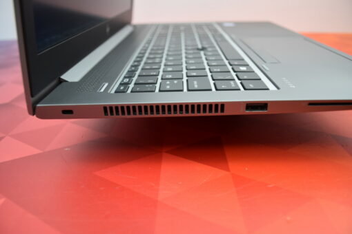 HP Zbook 15U G5 15.6" i5 7th Gen SSD 512GB RAM 16GB Radeon Grade B- SKU11379 - Image 7