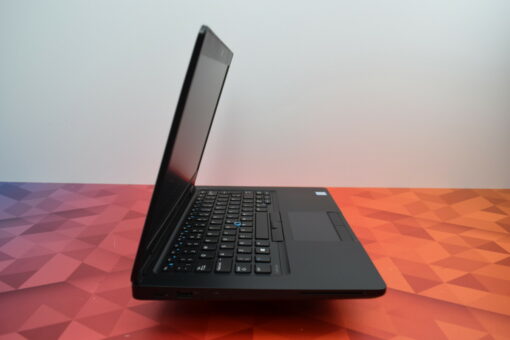 Dell Latitude 5480 14'' i5 7th gen RAM 8GB SSD 256GB Grade B+ laptop SKU11397 - Image 4