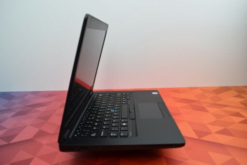 Dell Latitude 5480 14'' i5 7th gen RAM 8GB SSD 256GB Grade B laptop SKU11398 - Image 6