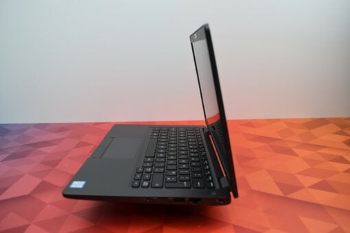 Dell Latitude 5300 13.3" touchscreen i5 8th gen SSD 512GB RAM 16GB GradeA- laptop SKU11426 - Image 8