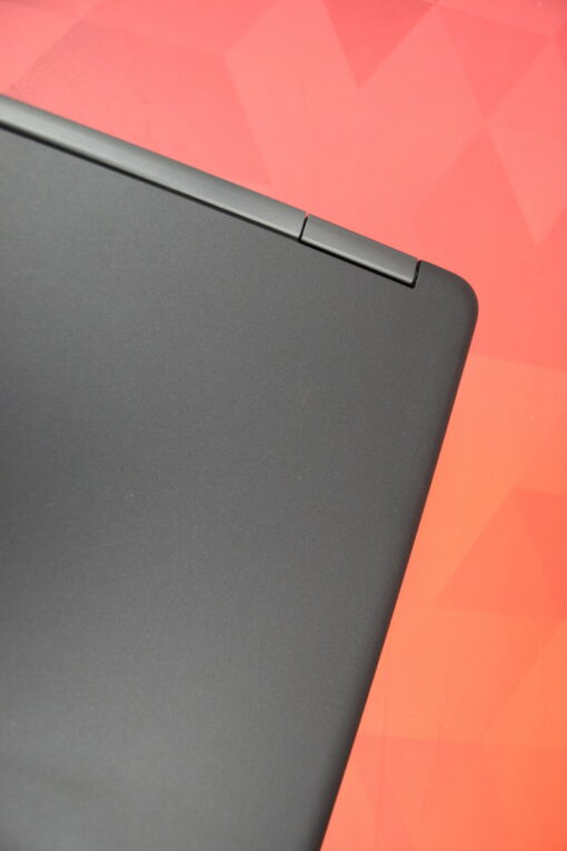 Dell Latitude 5480 14'' i5 7th gen RAM 8GB SSD 256GB Grade B+ laptop SKU11394 - Image 17