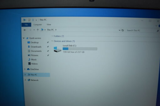 Dell Latitude 5480 14'' i5 7th gen RAM 8GB SSD 256GB Grade B+ laptop SKU11394 - Image 10