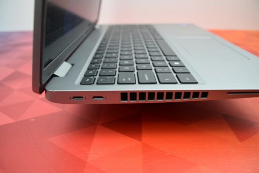 Dell Latitude 5520 15.6" i5 11th gen SSD 512GB RAM 16GB GradeB+ SKU11423 - Image 9