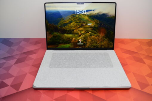 Apple MacBook Pro M1 PRO 16" 2021 A2485 RAM 16GB SSD 1TB Grade A+ 11517 - Image 2