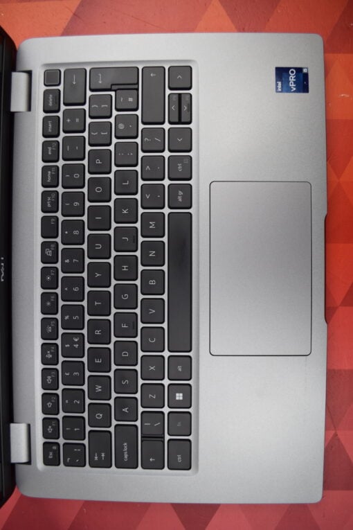 Dell Latitude 5440 14'' i5 13th gen RAM 16GB SSD 256GB laptop SKU11546 - Image 4