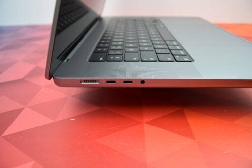 Apple MacBook Pro M1 Max 16" 2021 A2485 RAM 32GB SSD 512GB 10 CORES CPU / 24 CORES GPU Grade A+ SKU11578 - Image 7