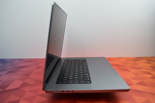 Apple MacBook Pro M1 Max 16" 2021 A2485 RAM 32GB 10 CORES CPU / 24 CORES GPU SSD 512GB laptop SKU11576 - Image 6