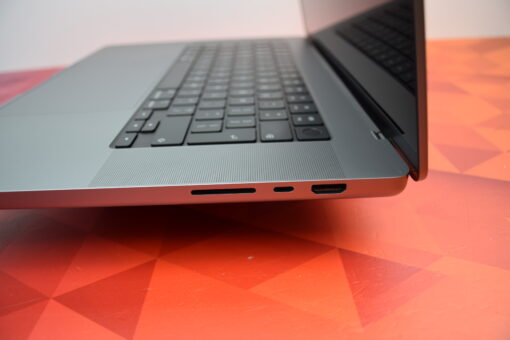 Apple MacBook Pro M1 Max 16" 2021 A2485 RAM 32GB 10 CORES CPU / 24 CORES GPU SSD 512GB laptop SKU11576 - Image 9