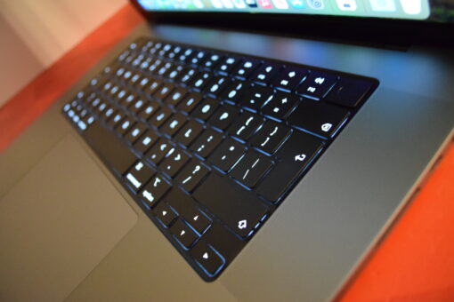 Apple MacBook Pro M1 Max 16" 2021 A2485 RAM 32G SSD 512GB 10 CORES CPU / 24 CORES GPU  Grade A SKU11580 - Image 13