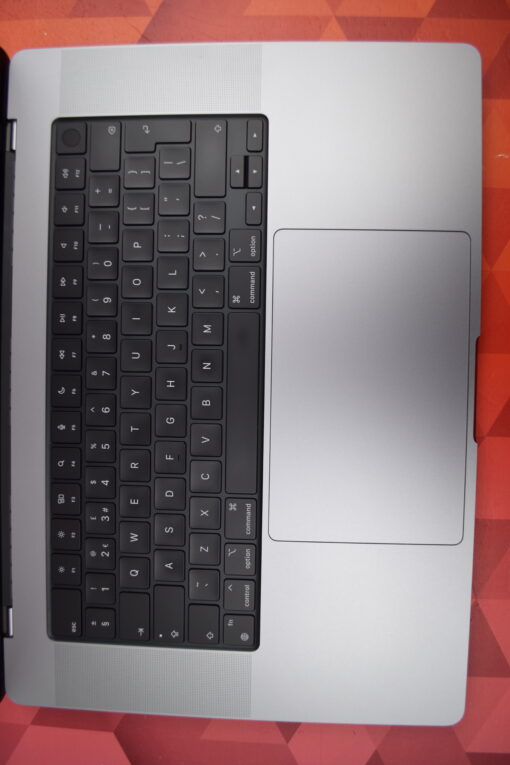 Apple MacBook Pro M1 Max 16" 10 CORES CPU / 24 CORES A2485 2021 SSD 512GB RAM 32GB  GPU Laptop SKU11579 - Image 4