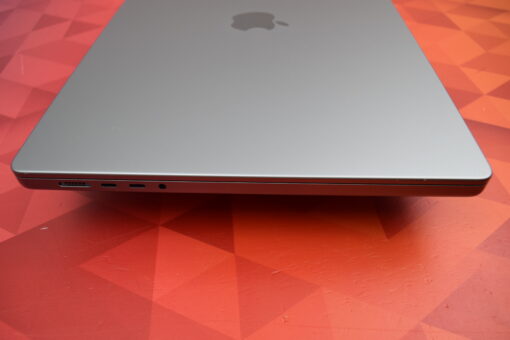 Apple MacBook Pro M1 Max 16" 10 CORES CPU / 24 CORES A2485 2021 SSD 512GB RAM 32GB  GPU Laptop SKU11579 - Image 13