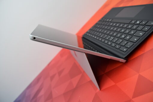 Microsoft Surface Pro7 i5 10th Gen 12.3" SSD 256GB RAM 16GB tablet SKU11545 - Image 9