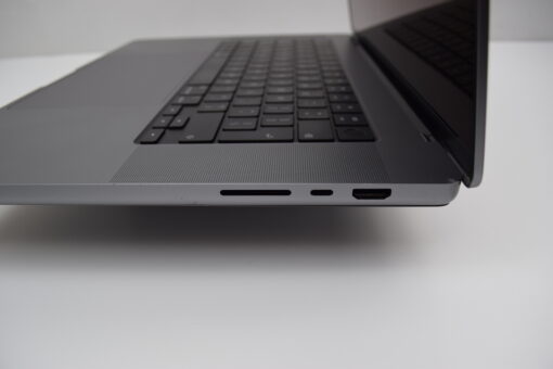 Apple MacBook Pro M1 Max 16" 10 CORES CPU / 24 CORES A2485 2021 SSD 512GB RAM 32GB  GPU Laptop SKU11588 - Image 9