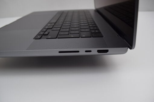 Apple MacBook Pro M1 Max 16" A2485 10 CORES CPU / 24 CORES GPU RAM 32GB SSD 512GB Laptop SKU11591 - Image 9