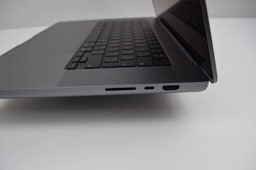 Apple MacBook Pro M1 PRO 2021 A2485 16" RAM 16GB SSD 1TB 1 BATTERY COUNT SKU11656 - Image 9