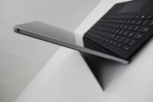 Microsoft Surface Pro7 i5 10th Gen 12.3" SSD 256GB RAM 16GB tablet SKU11607 - Image 4