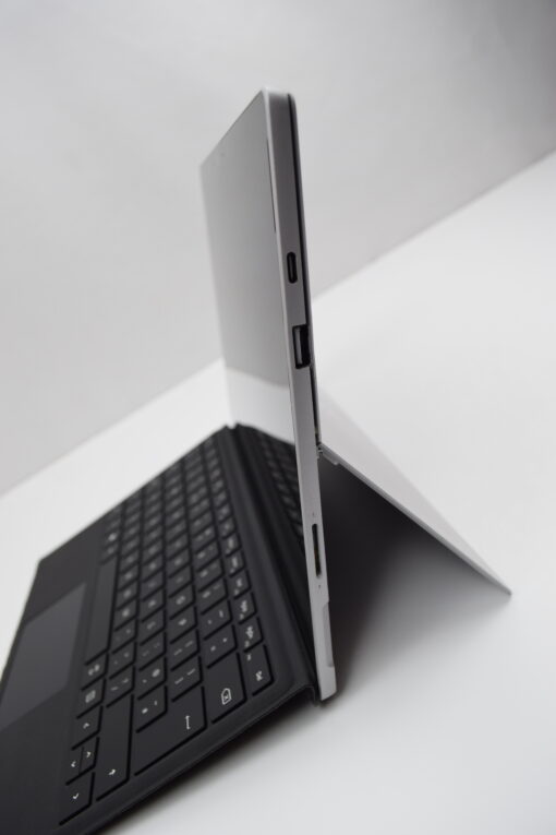 Microsoft Surface Pro7 i5 10th Gen 12.3" SSD 256GB RAM 16GB tablet SKU11607 - Image 6