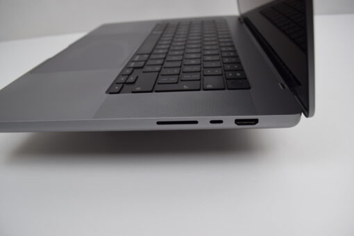 Apple MacBook Pro M1 Max 16" 2021 A2485 RAM 32G SSD 512GB 10 CORES CPU / 24 CORES GPU Laptop SKU11714 - Image 9